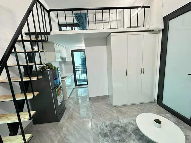 Bán Nhà Nghiêm Xuân Yêm. Hoàng Mai. 7 Tầng Thang Máy. DT 79m2. MT 4.4m. Giá 21.6 Tỷ.