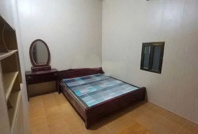 CHDV, Ở NHÓM tại Yên Hoà, Cầu Giấy 70m*3 tầng (6 ngủ) giá 12 triệu