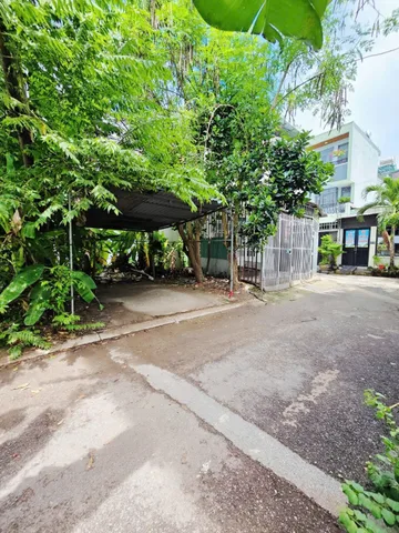 Bán Đất 68m2 Ngang 4,5m , giá 3.65 tỷ, Đường ô tô tránh thông, sổ riêng, Trường Lưu Long Trường