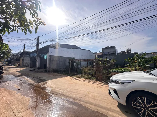 Bán Đất 116m2 có sẵn 40 m2 thổ cư giá 3.18 tỷ tại Đường Y Moan Ê’nuôl Phường Tân Lợi Thành phố Buôn Ma Thuột Đắk Lắk