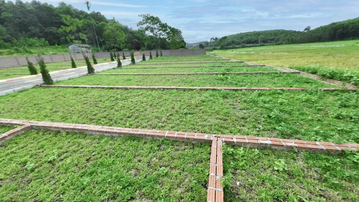 Bán đất 105m² full thổ cư tt thanh hà, lạc thủy mt 6m gần ngã ba hàng đồi chỉ 600 triệu