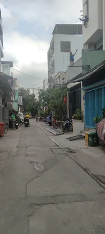 Siêu phẩm nhà 3 tầng Hồ Học Lãm 151m2, kiên cố, giá chỉ 5.98 tỷ