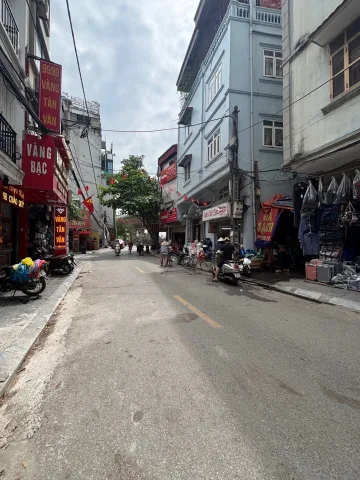 BÁN NHÀ NGUYỄN VĂN VIÊN , MỚI KÍNH KOONG , FULL NỘI THẤT