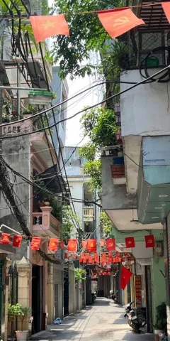 Nhà phân lô Nguyễn Ngọc Nại, Ngõ xe ba gác, thông nhiều phía, 2 phút ra đường lớn- 48m² - 5 tầng - Giá 16.5 tỷ