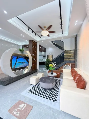 Cần bán Nhà 3 tầng Đường Huỳn 📌📌📌LÀM VIỆC TRỰC TIẾP GIÁ TỐT !!!