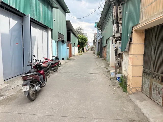 Bán Nhà riêng 236m2 có sẵn 187 m2 thổ cư giá 18.9 tỷ tại Đường Đình Bảng Phường Đình Bảng Thị xã Từ Sơn Bắc Ninh
