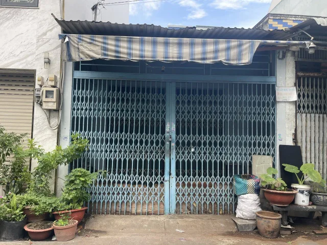 Nhà 2 mặt tiền, DT: 92m2, vị trí tốt, thích hợp đầu tư