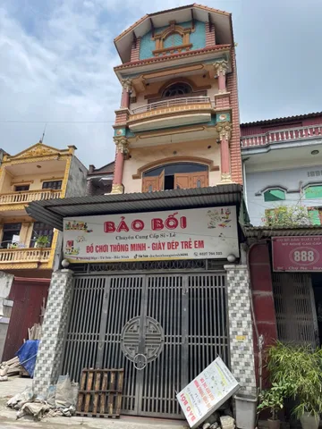 🔥 CHÍNH CHỦ GỦI BÁN CĂN NHÀ DUY NHẤT MẶT TRỤC CHÍNH KHU PHỐ ME - PHƯỜNG PHÙ KHÊ -TỪ SƠN