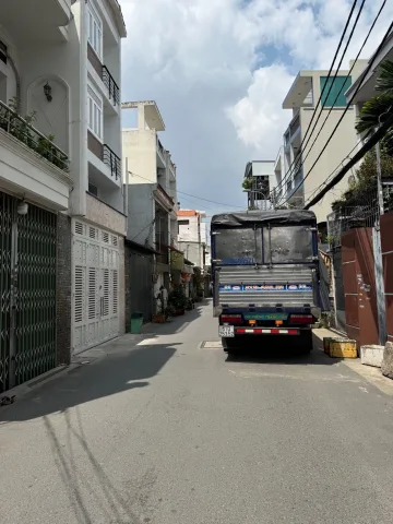 CHẢ LÀ BÁN  MẶT TIỀN ĐƯỜNG NHỰA 8M – KINH DOANH TỐT – SÁT AEON TÂN PHÚ – HƠN 5TỶ