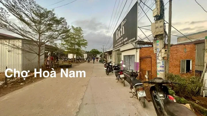 Bán đất 16x78=1284m2 thổ cư 100 m2, đường rộng xe tải tránh nhau