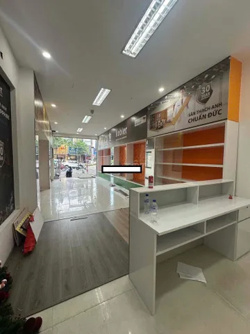 Thuê nhà 3 tầng MT Điện Biên Phủ 📌📌📌LÀM VIỆC TRỰC TIẾP GIÁ TỐT !!!