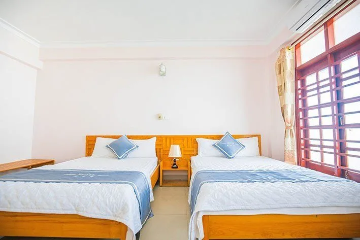 Bán Nhà Mặt Phố Biển Sầm Sơn. Thanh Hóa. Thang Máy. Ô Tô. Vỉa Hè. DT 700m2. Giá 120 Tỷ.