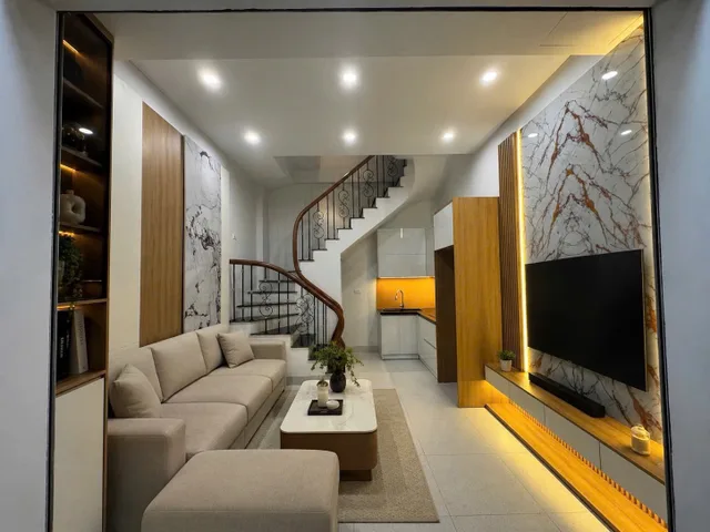 CHÍNH CHỦ BÁN NHÀ CHỈ HƠN 5 TỶ PHÂN LÔ ĐỐNG ĐA, NGÕ RỘNG THOÁNG, KHU DÂN TRÍ CAO