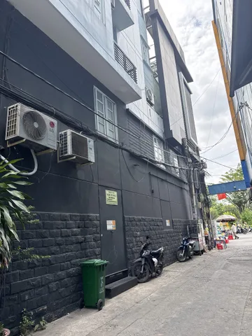 Bán Nhà riêng 65m2 có sẵn 31.5 m2 thổ cư giá 22 tỷ tại - Chọn - Phường 15 Quận Bình Thạnh TP. Hồ Chí Minh