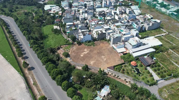 BDS  HVL BÁN LÔ 2800M2 ĐẤT ĐÌNH PHONG PHÚ Q9 GIÁ TỐT
