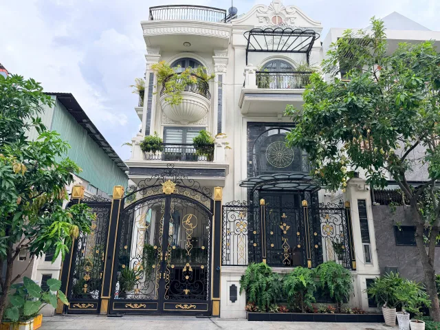 36.5 Tỷ! Bán Biệt Thự Siêu VIP Khu Bình Lợi Quận Bình Thạnh - có Hầm 4 Tầng - 10x18,5m