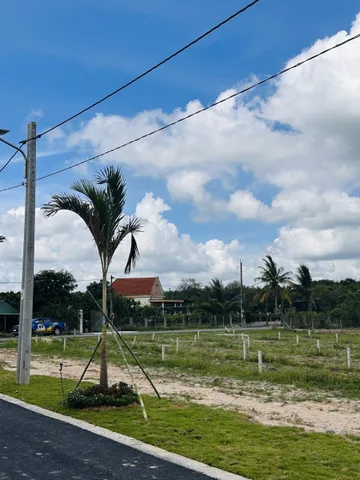 Chủ gửi gấp 2 nền, mỗi nền 545tr, 225m2, 100m thổ cư, đối diện đất có công ty, ngay chợ Thái Bình, minh thạnh bình dương cũ