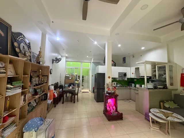 QUÁ HOT - NHÀ NGANG RỘNG LỚN HƠN 6M - ĐẶC BIỆT VỊ TRÍ 2 MẶT HẺM - KHU VIP LƯƠNG THẾ VINH - LUỸ BÁN BÍCH - HẺM XE OTO NHỎ KIA - THÔNG TỨ TUNG -
