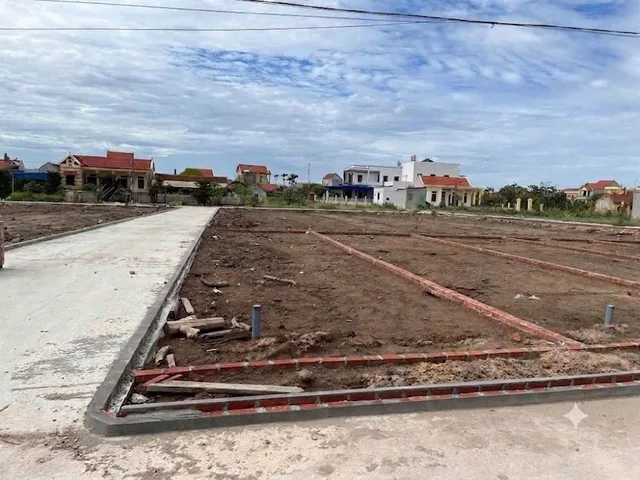 Bán đất 60m2 giá 970tr, sẵn sổ lâu dài, đối diện khu nghỉ dưỡng biển, tiềm năng tăng giá rõ rệt