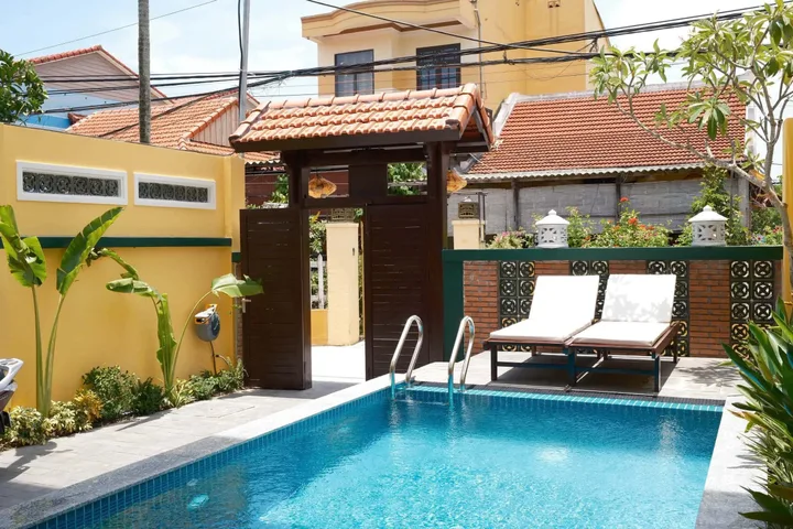 🔥 SIÊU RẺ 🔥 VILLA CẨM THANH - HỒ BƠI
- 11 PHÒNG NGỦ - FULL NỘI THẤT Chỉ 10 Tỷ 5
💰 Dòng tiền ổn định 100tr/1 tháng