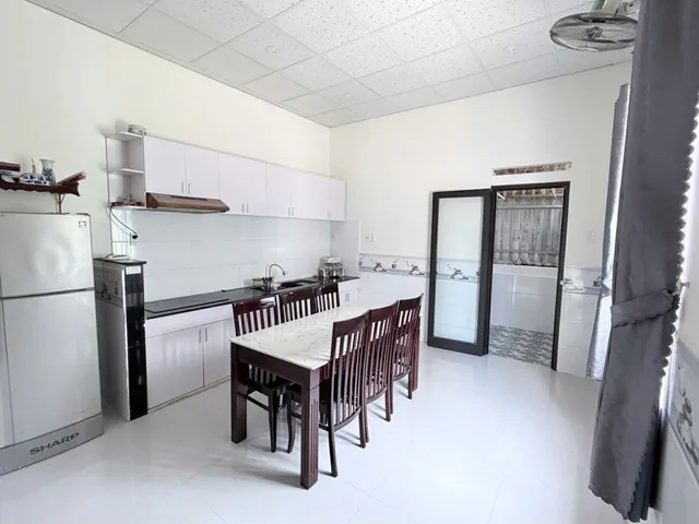 BÁN NHÀ GÁC LỠ PHƯỜNG CẨM THÀNH, TP QUẢNG NGÃI. GẦN NGUYỄN DU, LÊ TRUNG ĐÌNH