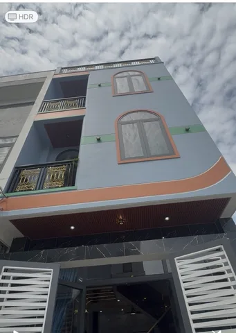 Bán Nhà riêng 73.7m2, 3 tầng 4PN, 3WC giá 5.7 tỷ sát chợ nông sản Thủ Đức