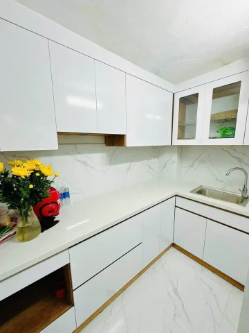 Rẻ hơn thị trường, nhà Hoàng Văn Thái 38m2, 5Tầng thoáng sáng, Ở luôn chỉ 10.99 tỷ