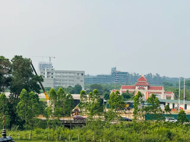 CHỈ 5,7 TRIỆU/M2 ĐẤT LÔ GÓC CAO THOÁNG GẦN ĐẠI LỘ