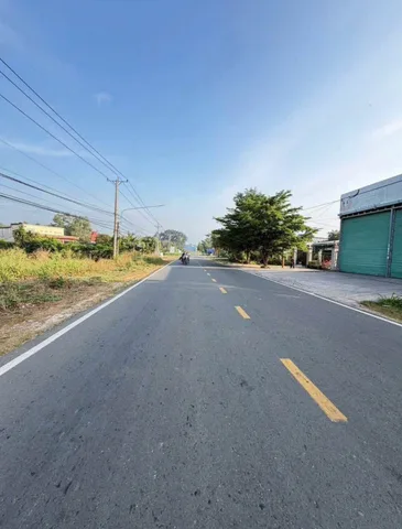 Bán Đất Gần Trung Tâm Bến Cát, Giá chỉ đầu 6XX, dân cư hiện hữu sầm uất, xây nhà kinh doanh đều được