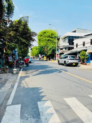 Bán nhà mặt tiền tuy lý vương 69 m2 2 tầng phường phú định Quận 8 TP. Hồ Chí Minh chỉ 7,9 tỷ