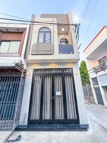 BÁN NHÀ GÓC 2 MẶT TIỀN NHÀ 1 TRỆT 1 LẦU MỚI HẺM 1 DUONG TRẦN VĨNH KIET CÁCH SAN BONG ĂN BÌNH 100 M THÔNG RA HẺM 112 ĐƯỜNG HOANG QUỐC VIỆT