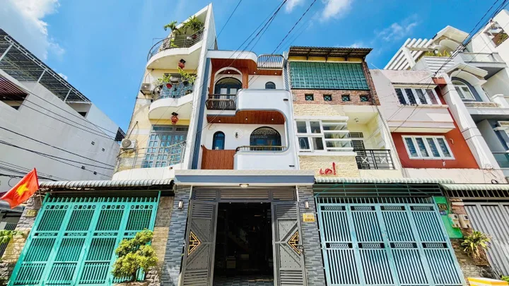 Bán Nhà riêng 81m2 có sẵn 81 m2 thổ cư tại Xã Tân Xuân Huyện Hóc Môn TP. Hồ Chí Minh
Cần bán nhanh nhà mới, vị trí đẹp 50m ra Lê Thị Hà, tặng full nội thất