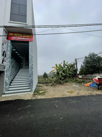 Bán Đất 150m2 giá 995 triệu  mặt đường gần chợ Đa Hội