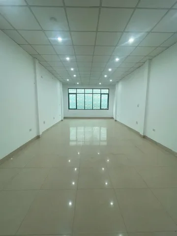 Văn phòng 9 tr 70m2 cho thuê vị trí cực kỳ thuận tiện mặt đường Trần Vỹ