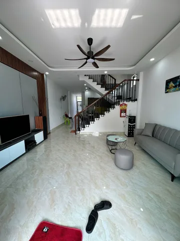 Bán Nhà riêng 100m2 có sẵn 100 m2 thổ cư giá 3.85 tỷ tại hẻm Đường Liên Hoa Xã Vĩnh Ngọc Thành phố Nha Trang Khánh Hòa