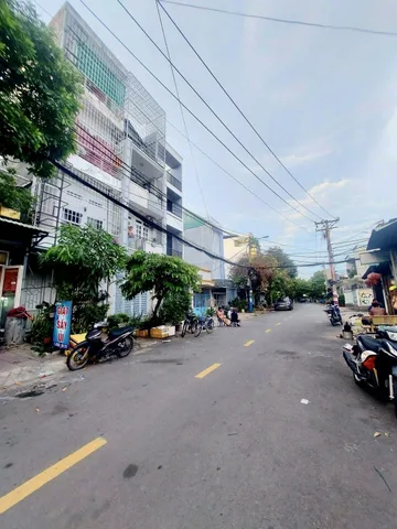 NHÀ MẶT TIỀN PHƯỚC BÌNH QUẬN 9, LÔ GÓC RỘNG 90M2 (4.4X20.5M), ĐƯỜNG 12M VỈA HÈ KINH DOANH ĐA NGÀNH - GIÁ GẤP 10.5 TỶ!