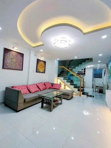 Nhà đẹp vào ở ngay,sát BX Miền Tây,3 tầng DT (4x18),ôtô ngủ nhà,chỉ 6 tỷ xíu (KK1507).