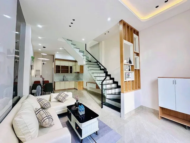 Gấp Chủ Ngộp Bank gửi bán Nhà riêng DT 60m2 full thổ cư giá 2.74 tỷ toạ lạc tại - Phường 12, Quận 6, TP. Hồ Chí Minh