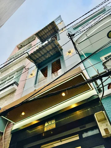 Top nhà nhỏ rẻ 1 trệt, 3 lầu Phùng Văn Cung, Phú Nhuận