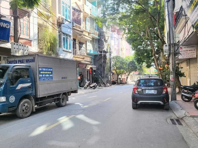 Cho thuê nhà 6 tầng THANG MÁY tại PHẠM THẬN DUẬT. 45 triệu/ tháng. Cho thuê: Trụ sở Công Ty, VP đại diện, Trung tâm ngoại ngữ, Spa, Thẩm mỹ viện, Cafe...