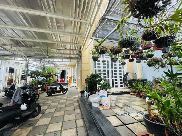 BÁN NHÀ SÂN VƯỜN LÊ TRỌNG TẤN TÂY THẠNH TÂN PHÚ 360M2 36 TỶ HXH