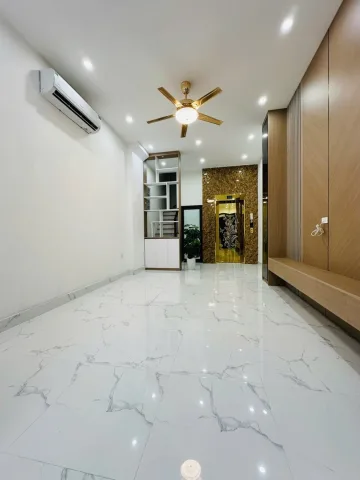 Bán Nhà riêng 50m2 có sẵn 50 m2 thổ cư giá 12 tỷ tại Đường Linh Đàm Phường Hoàng Liệt Quận Hoàng Mai Hà Nội
