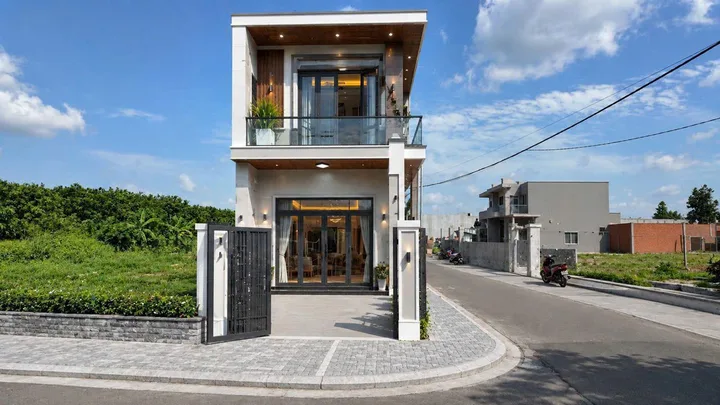 BÁN NHÀ LẦU GÓC 2 MẶT TIỀN TÂN TRIỀU ĐỒNG NAI  , GIÁ FULL 2 TỶ