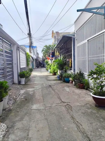 Bán Đất 52m2 thổ cư - giá 2.35 tỷ - Xã Xuân Thới Thượng Huyện Hóc Môn TP. Hồ Chí Minh