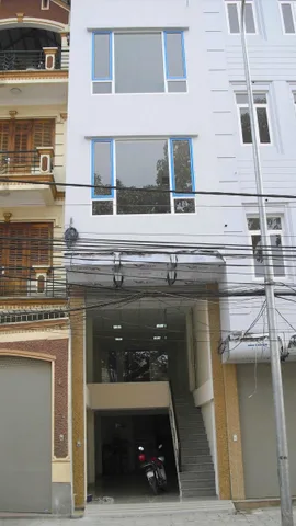 Cho thuê nhà Mặt Phố HOÀNG HOA THÁM, Ba Đình. 25 triệu/ tháng. Cho thuê: Công Ty, Văn phòng, Trung tâm ngoại ngữ, Spa, Thẩm mỹ viện...