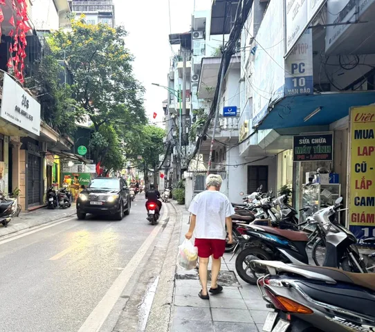 Cho thuê Sàn Văn phòng tại VẠN BẢO, Ba Đình. 9 triệu/tháng. Cho thuê: Văn phòng, Lớp học, Spa, Phòng tập Âm nhạc, Yoga...
