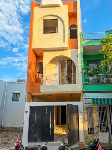 🔴 Nhà mặt tiền Phan Bôi, Sơn Trà, 3 Tầng 4PN - Giá dự kiến 10.8 tỷ