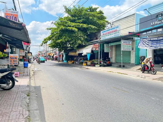 Bán đất ngang 7m, 169m2, đường xe hơi, lê văn lương, giá chỉ 27 triệu/m2
