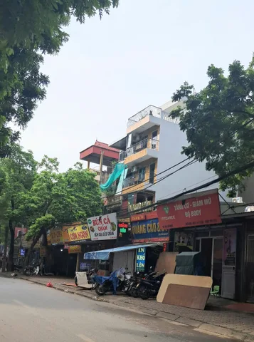 Bán đất mặt phố CỔ NHUẾ. Vỉa hè 4m, đường rộng oto dừng đỗ. Kinh doanh tấp nập