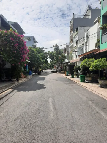 Bán Đất 153m2 có sẵn 150 m2 thổ cư giá 6.1 tỷ tại Đường Trương Thị Hoa Phường Tân Thới Hiệp Quận 12 TP. Hồ Chí Minh